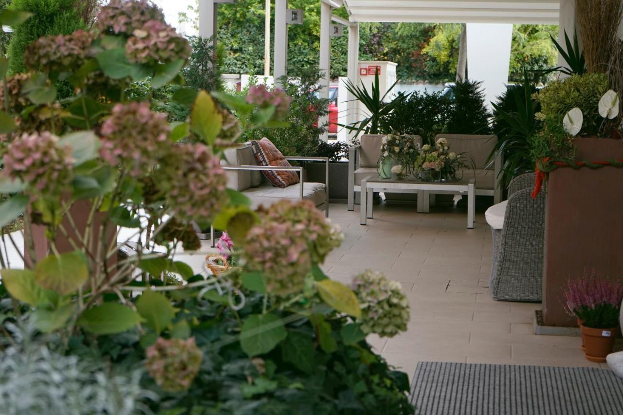Residence Millecento Cesenatico Dış mekan fotoğraf